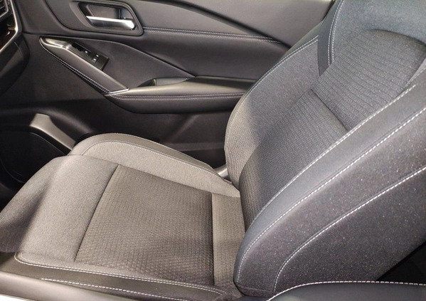 Nissan Qashqai cena 123700 przebieg: 47767, rok produkcji 2022 z Kraków małe 742